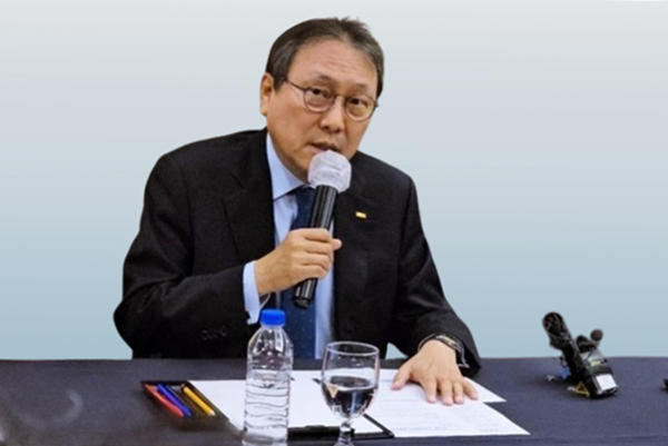 치협 수가협상단 마경화 단장.